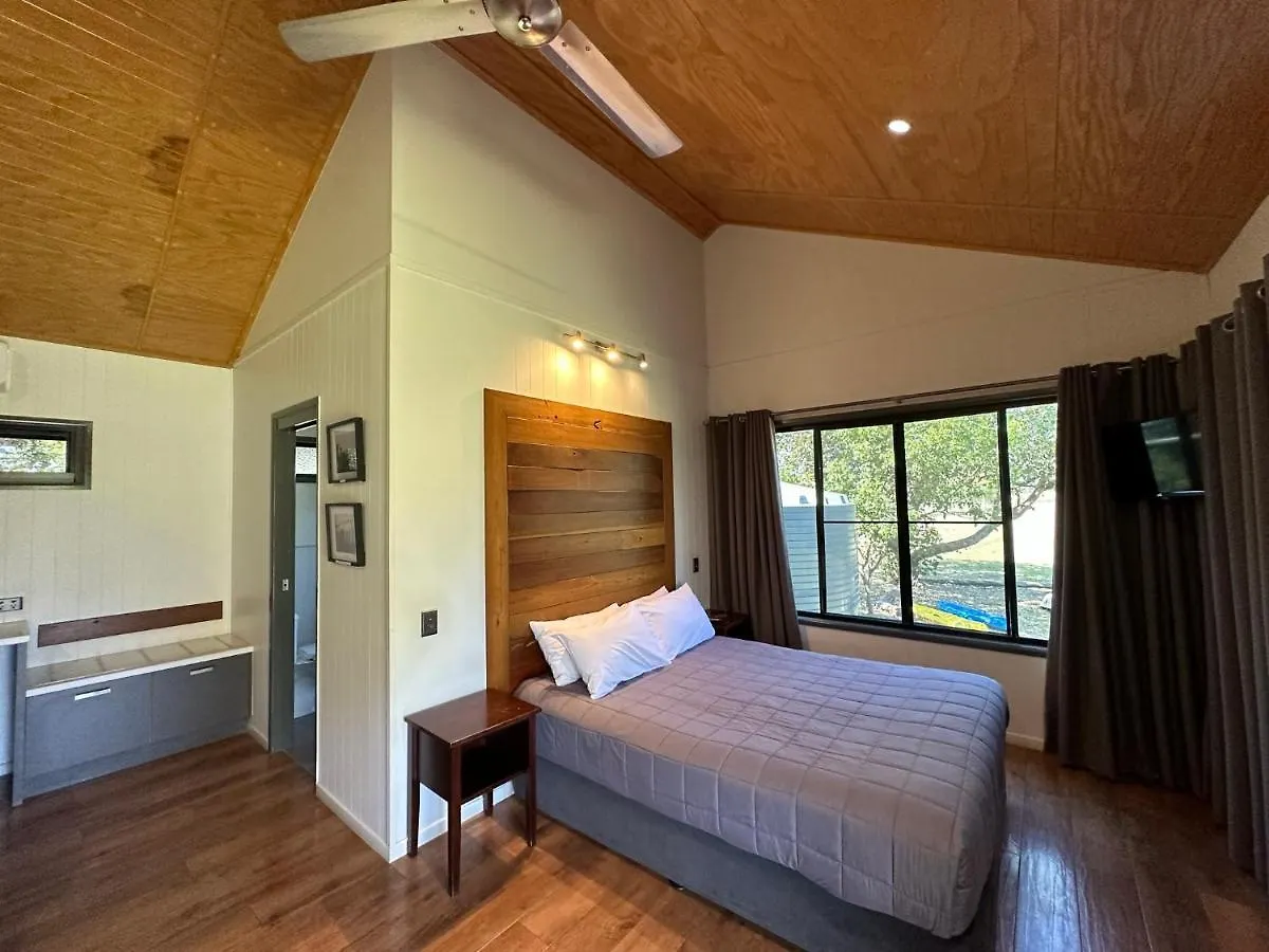 Hedlow Retreat Barmoya Hotel